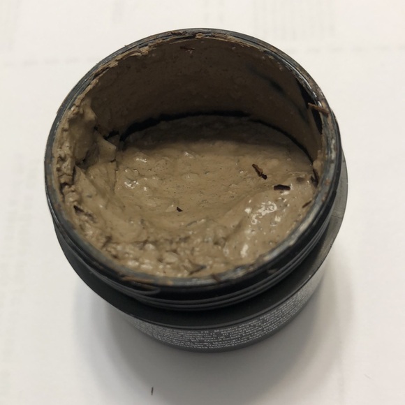 The Body Shop Himalayan Charcoal Purifying Glow Mask .5 oz - Picture 3 of 4